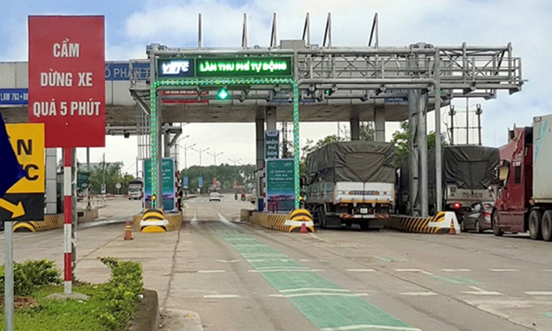 Đẩy nhanh tiến độ triển khai thu phí điện tử không dừng.